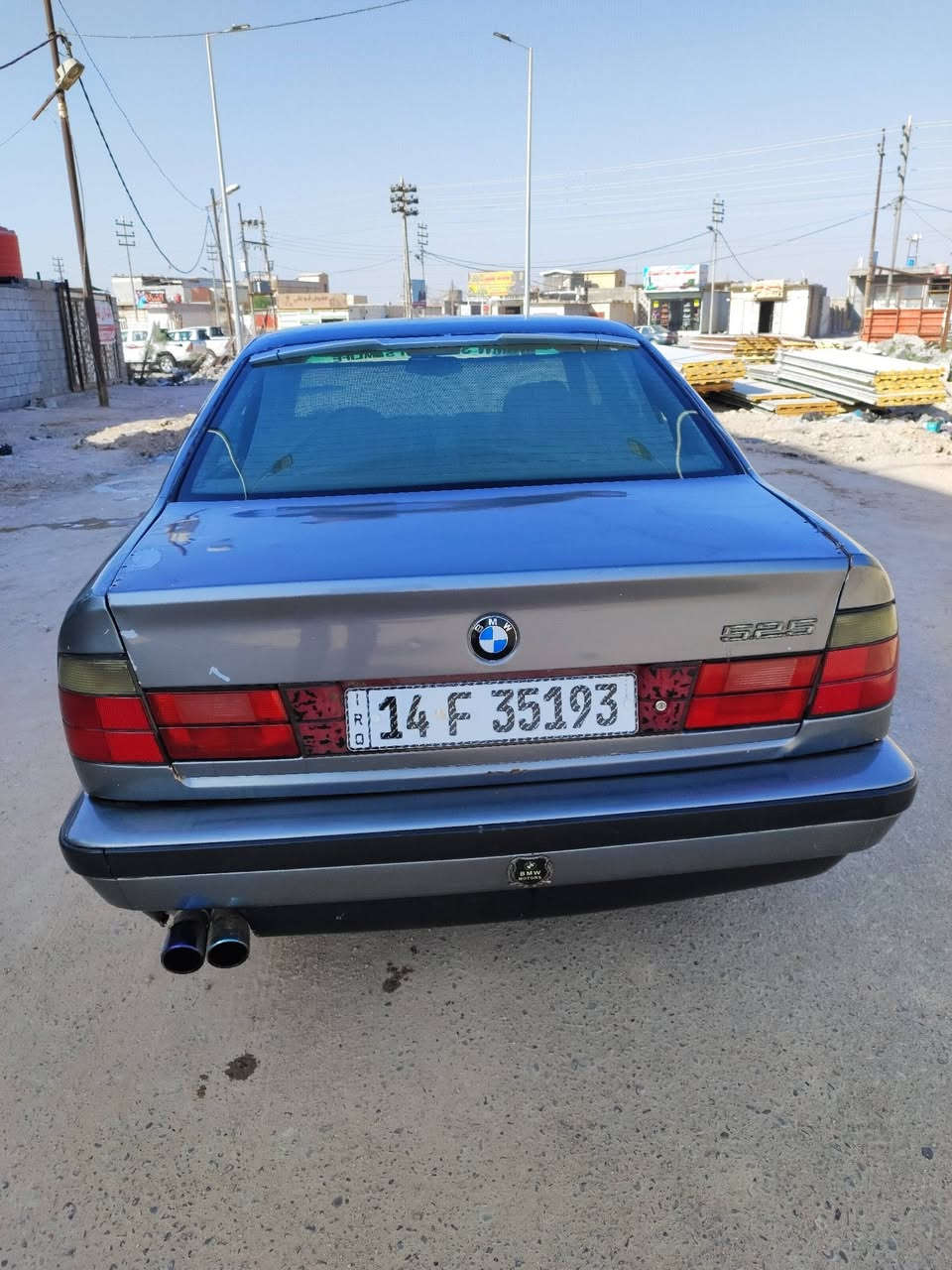 بي ام مديل 1993 525 محرك 6 مسكر دبل فانوص مكان السياره البصره كرمه علي ابو صخير السياره بسمي سنويه جديده محركها لا مبدل ولا مفتوح مكينه وكير خير من الله مصبوغه عام جماليه السياره بيها نقوصات كلش قليله+ السياره وياها منضومه غاز كامله جديده ما مشدوده الها تاخذها ويه السياره 
سعر السياره 50 ورقه وبيها مجال الي يحب يتواصل على هاذه الرقم ***********
