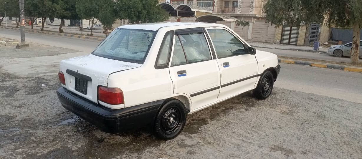 السلام عليكم 
سايبه للبيع 11
مكفولة من الضربه القويه بيها جاملغ مبدل
كير حدادية مكينة نضاف 
رقم بابل مكان السياره نجف
السعر 28 بيها مجال قليل 
***********
