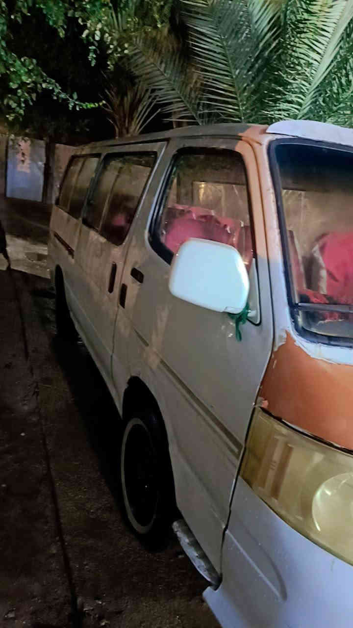 السلام عليكم فاتون للبيع 2009 رقمها بابل السياره كوم حديد برغي مناقصها  الله شاهد سياره خير من الله وجان بيها خط بس ماعندي فراغ الها السعر $20وبيها مجال قليل
***********
