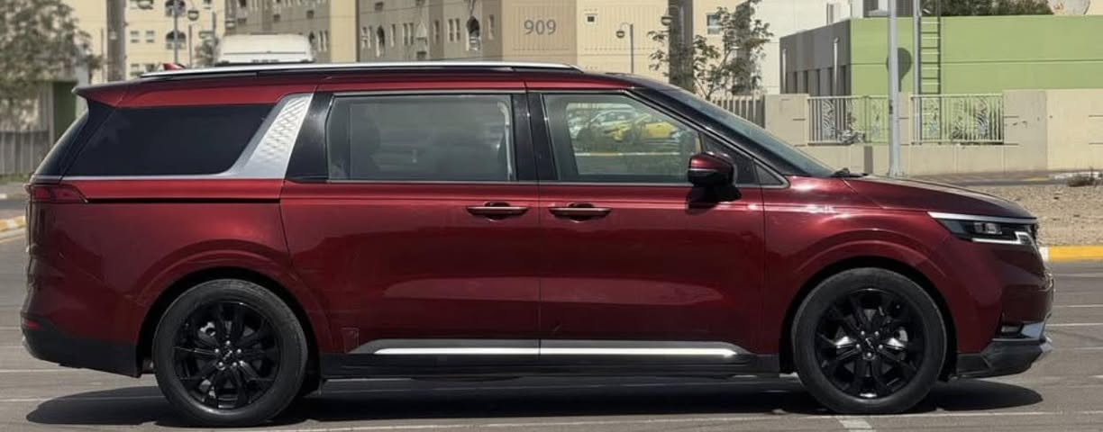 كيا كرنفال SX-Prestige موديل 2024
فول مواصفات – وارد أمريكي

📍 رقم بغداد
📍 الموقع: بغداد – الكرادة شارع 42

🔹 المواصفات:
• محرك V6 سعة 3.5 لتر
• قير أوتوماتيك 8 سرعات
• نظام الدفع الأمامي FWD
• شاشة كبيرة + Apple CarPlay / Android Auto
• كاميرات 360°
• حساسات أمامية وخلفية (سونار)
• رادار + مانع اصطدام
• مثبت سرعة ذكي
• فتحة سقف بانوراما
• بابين جانبيين كهرباء
• باب خلفي كهرباء
• تبريد وتسخين للمقاعد
• مقاعد جلد فخمة
• 3 صفوف مقاعد (7 ركاب)
• شاحن لاسلكي
• تشغيل بصمة
• إضاءة LED كاملة

🔹 المسافة المقطوعة: 1989 ميل فقط

🔹 الضرر:
جاملغ + بنيد وجاملغ خلفي
مصلحات والسيارة بيها بارد وشخوط + السونار موجود 

💰 السعر: 23,900 دولار
بي مجال بسيط للجادين

📞 للاستفسار:
خاص أو واتساب
***********
