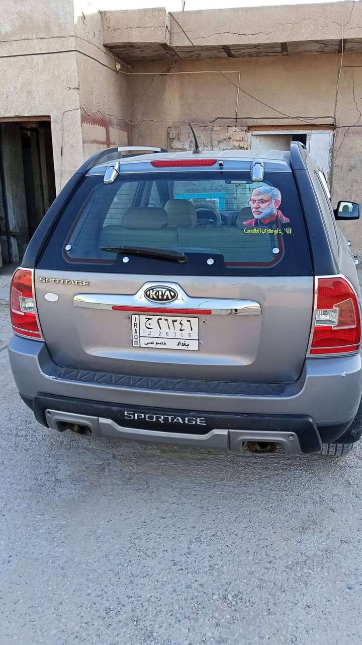 السلام عليكم
سبورتج موديل 2009 
خليجي سياره نظيفه 
السعر 125 ورقه بيه مجال 
العنوان واسط جصان
للاستفسار ***********
***********
