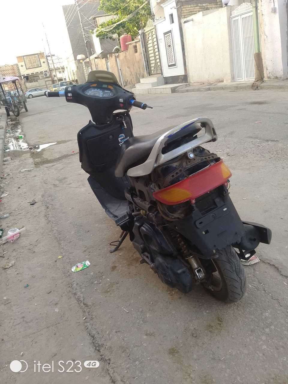 سلام عليكم  دراجه فراشه للبيع جديد السعر 300 العنوان نجف حي الوفاء  *********** واساب
