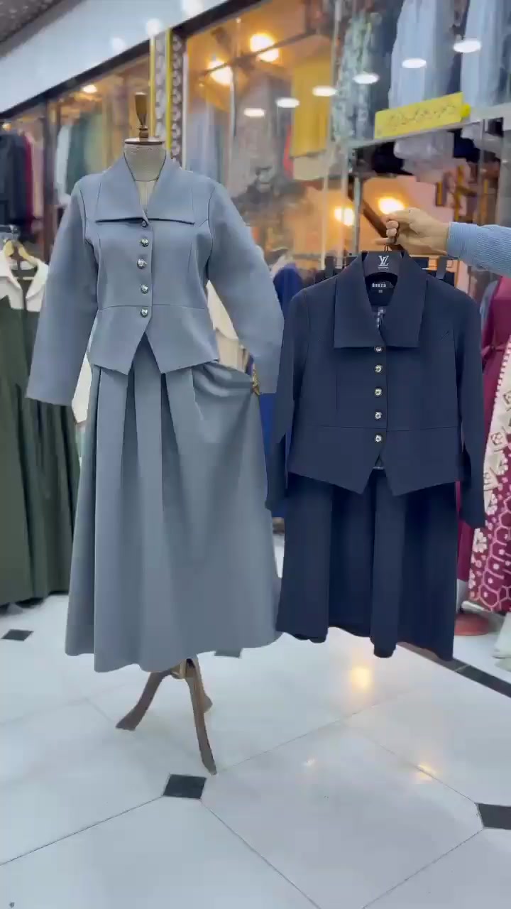 فخامه. وجمال. المديل  طقم  تنوره  مع  ستره  روووعه 

🧶🧶نوع الخامة  دابل تركي  ❤️

المقاسات   🌹40🌹42🌹4
#الجميع


**إذا كنت صاحب هذا الإعلان وتريد حذفه لأي سبب، رجاءا أرسل رسالة إلى الدعم الفني**