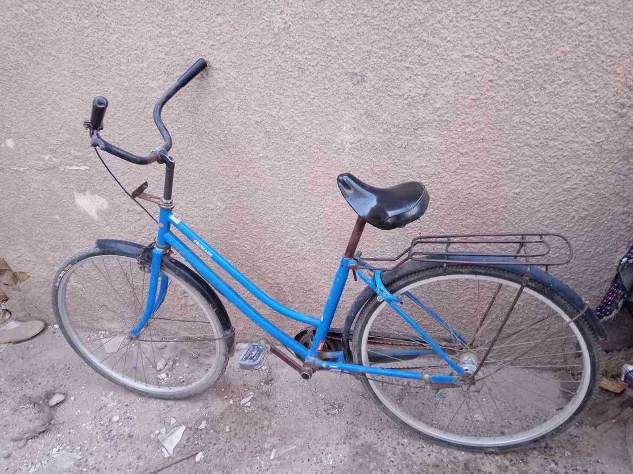 السلام عليكم باسكل حجم ٢٦ باسكل جديد مكاني سامراء *********** متواجت عل نت اتصال
