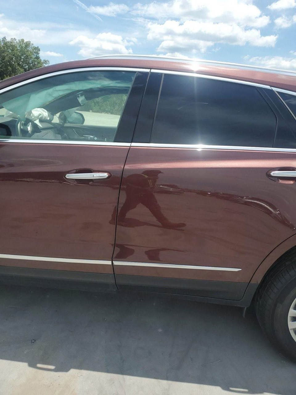 السلام عليكم
كاديلاك XT5
سياره فول الفول لاكجري 
ماشيه 31 ميل
رقم بغداد موديل 23
حادثها بسيط مثل ما موضح بالصور 
السعر 255 وبيها مجال بغداد, العراق


**إذا كنت صاحب هذا الإعلان وتريد حذفه لأي سبب، رجاءا أرسل رسالة إلى الدعم الفني**