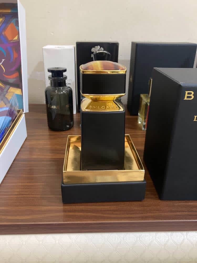 سلام عليكم للبيع عطر بولكري تايجر مستخدم رشات قليله  اكتب سعرك خاص


**إذا كنت صاحب هذا الإعلان وتريد حذفه لأي سبب، رجاءا أرسل رسالة إلى الدعم الفني**