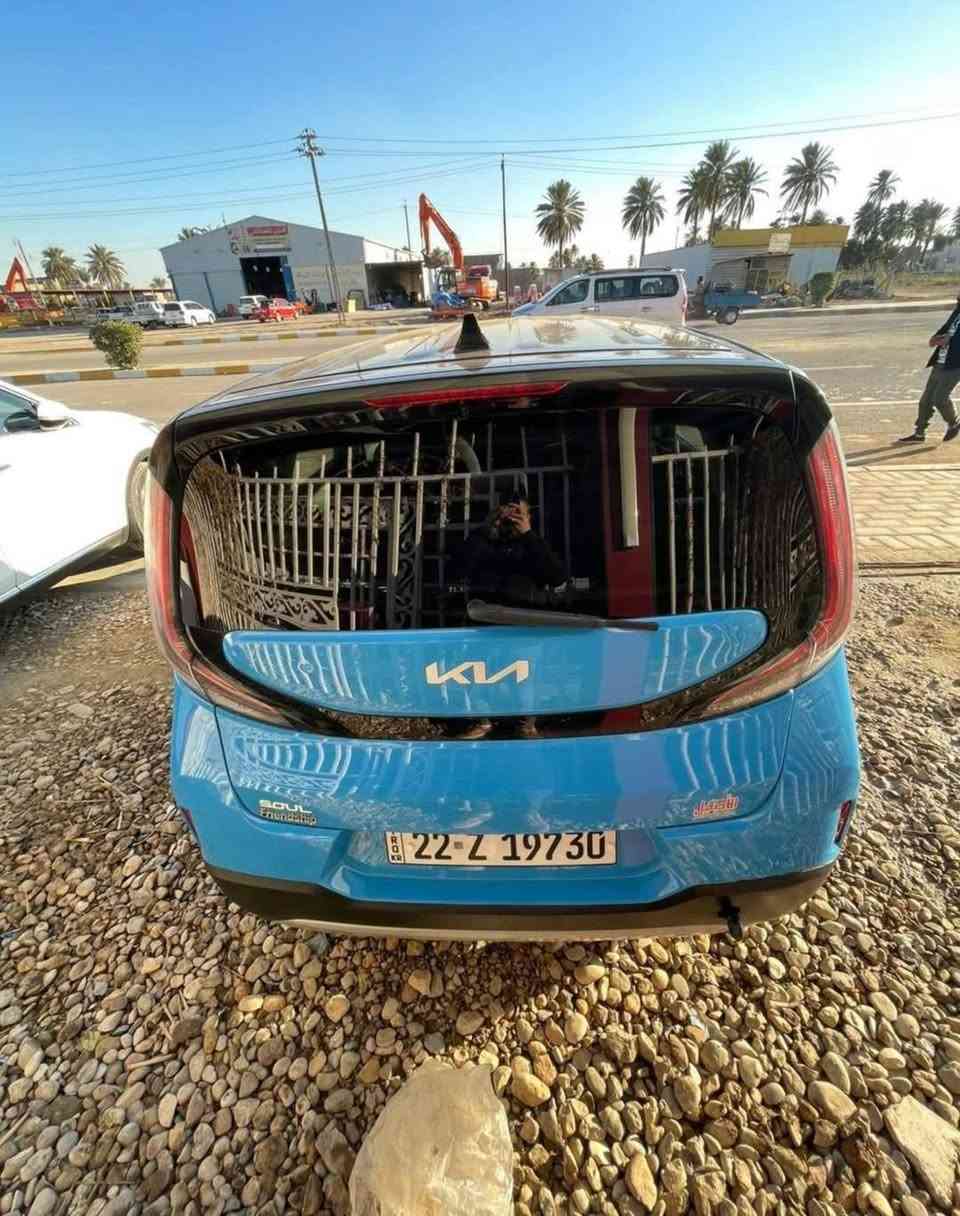 سلام عليكم كيا صول دخول جديد لون مميز موديل 2023 رقم  اربيل سياره فول واحد عله واحد بصمه شاشه رادار امامي خلفي  حادث خفيف جدا  بارد بجاملغ الخلفي والباقي كفاله عامه صور الحادث داخل المنشور  بعد بيها هواي مواصفات مامذكوره استفسار اكثر ومعرفت السعر اتصال عله الرقم ***********
