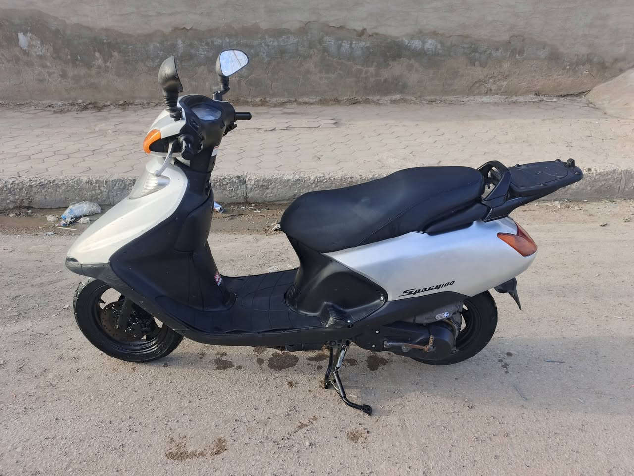 درجة سبيسي ياباني كفرات أبو الختم اصليه كابريتر اصليه كهربايات كله شغال درجة بلاديه الهاتف *********** المكان كوت الزهراء
