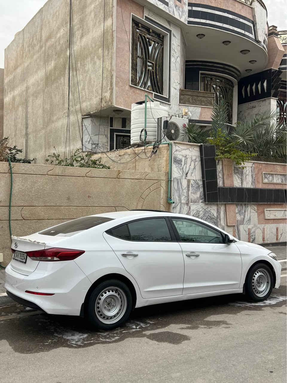 سلام عليكم شباب النترا 2019 خليجي سوبر فول مواصفات عدا البصمه سياره كفاله ضربه صبغ تبديل حته بارد مابيه بس حالوب كلش خفيف رقم بصرة تحويل راعيه يريد تحويل سياره
خمسه ويكل كب فتحه حساسات لد امامي مكينه كير حداده كفاله سياره كلش جديده ومعتني بيه 
مكان بصرة دور الضباط
سعر155بيه مجال بسيط حك الجيه بيع فقط
اتصال ***********
واتساب *********** البصرة, العراق
