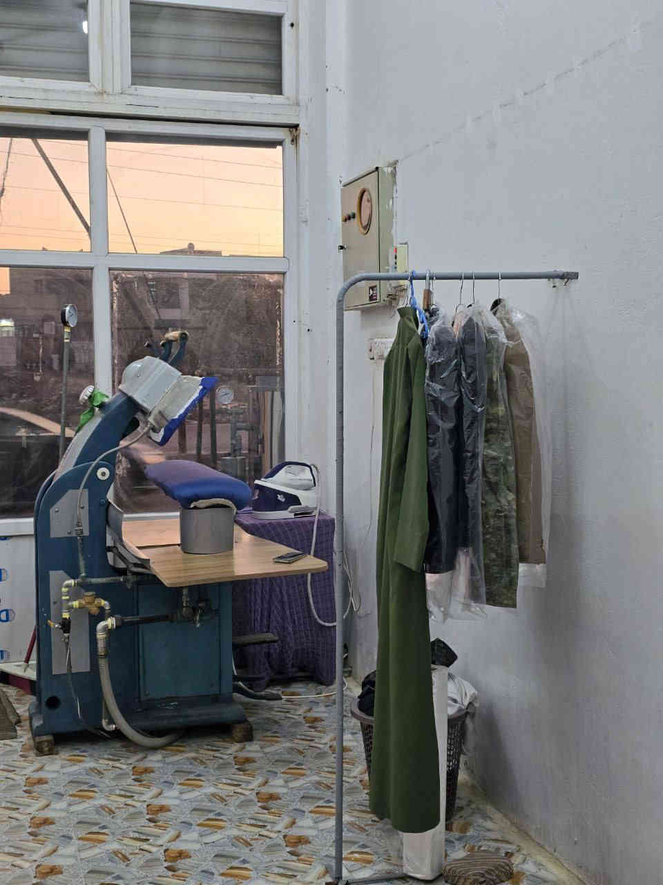 تم بعون الله تعالى افتتاح مكوئ بركات الزهراء لغسل وكوي كافت الملابس الحولي قرب مدرسه العلا***********
