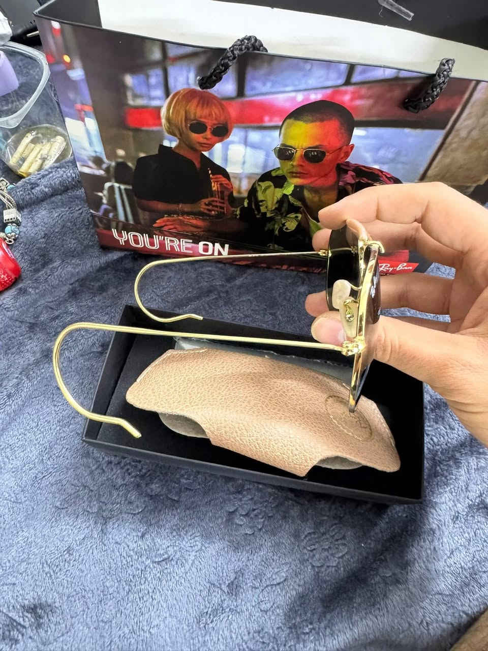 قياس 58  رايبان ايطالي اصلي مختومة مع الوصل من الوكيل والحافضة الاصلية وكلشي موجود قطعة نادرة وعدد محدود منهة 
السعر نهائي ٢٥٠ الف 
بغداد البلديات


**إذا كنت صاحب هذا الإعلان وتريد حذفه لأي سبب، رجاءا أرسل رسالة إلى الدعم الفني**