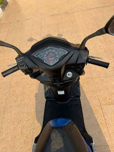 سلام عليكم...
هاوجي vs 
موديل 22
محرك125cc
مسجل لوحات وسنويه انكليزي 
ماشي قليل دراجه مال بيت حيل جديده 
السعر 16$ مكاني الرمادي -الورار 
الهاتف ***********
لمو شراي لايتعبني🚨
