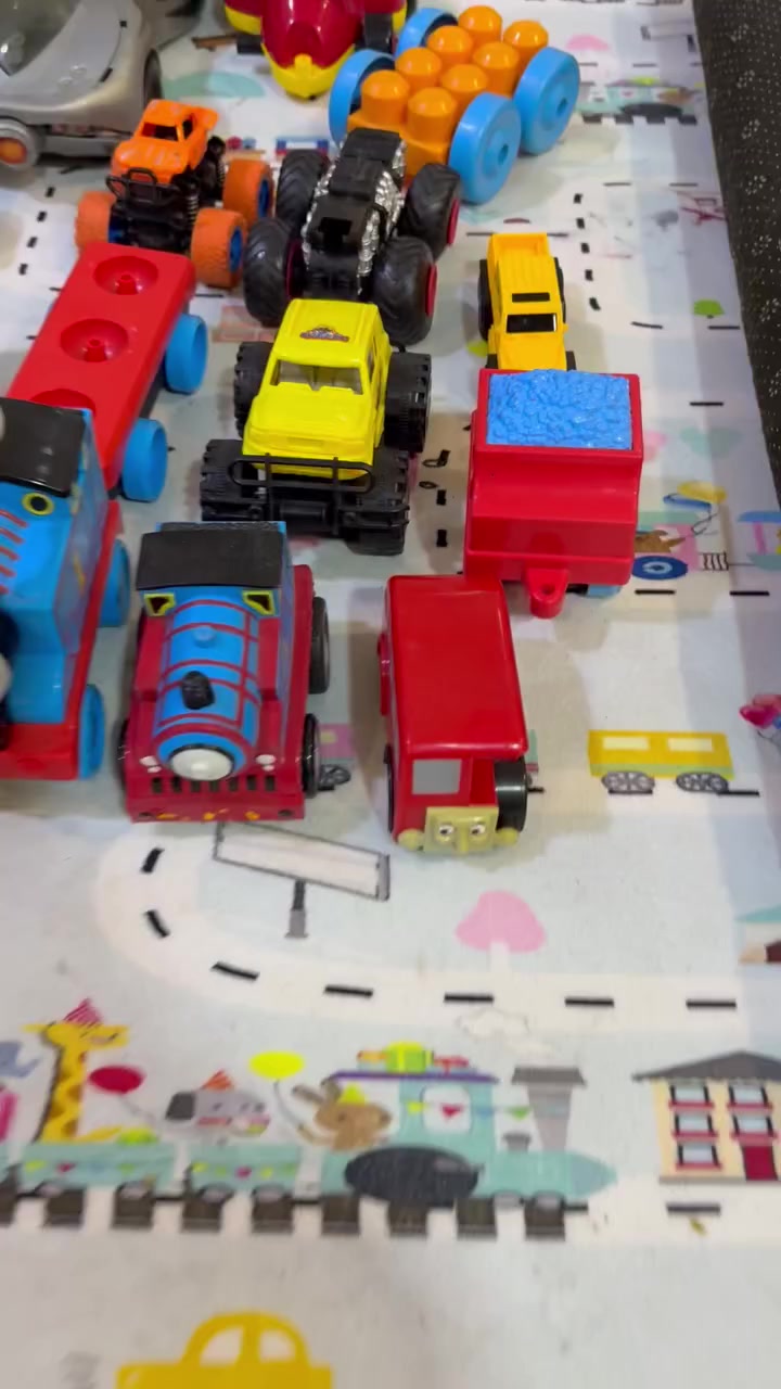 ٤٠ سيارة ب٣٥ مع التوصيل مابيهم اي ضرر احجام متنوعة


**إذا كنت صاحب هذا الإعلان وتريد حذفه لأي سبب، رجاءا أرسل رسالة إلى الدعم الفني**