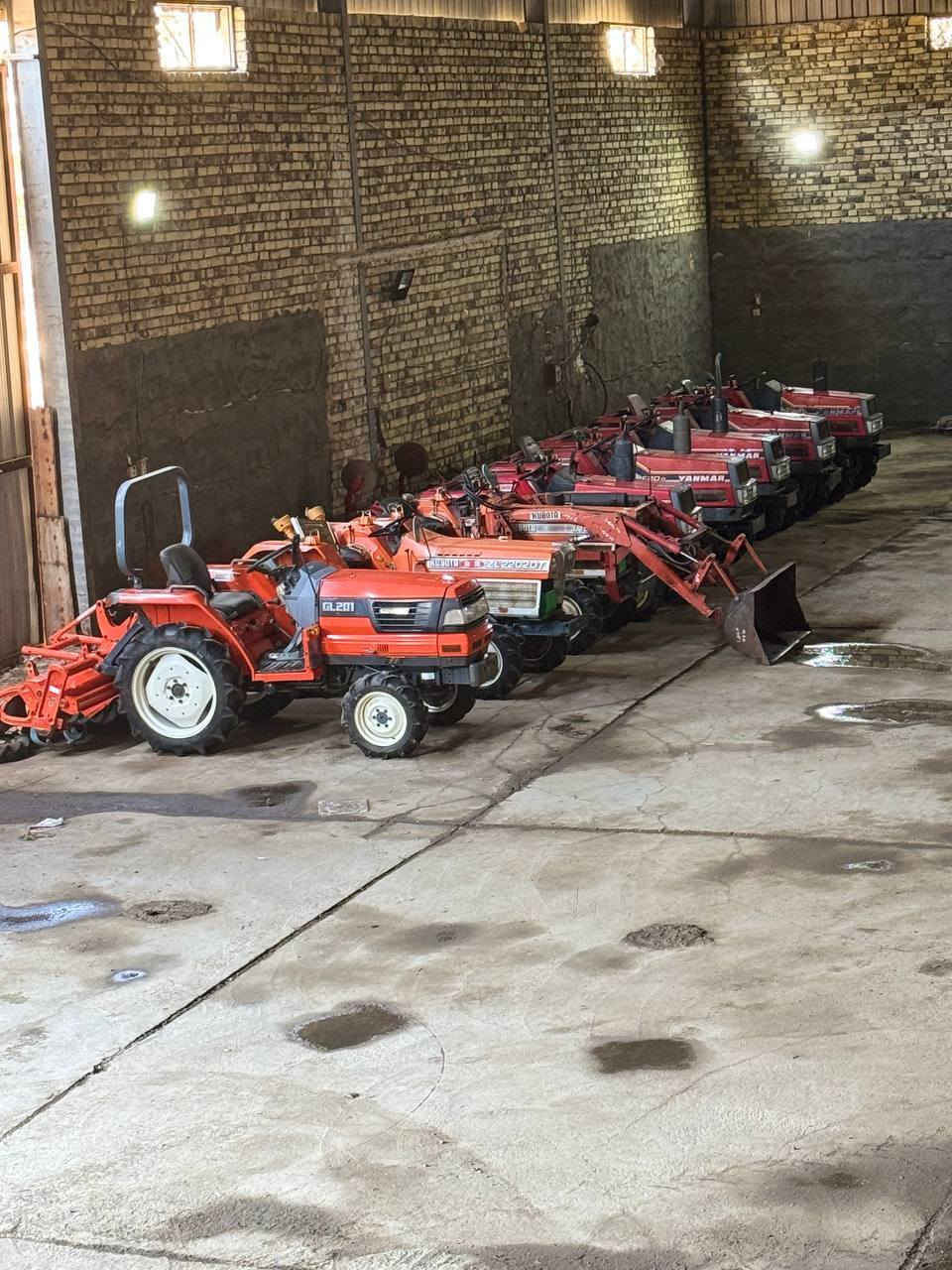 ***********
وصول وجبه جديده الى معرض ابو مصطفى جميع احجام المكائن الزراعيه اليابانيه فقط الخاصه في البستنه مكائن دخول جديد ممشتغله داخل العراق نهائي او على وضع الشركه كيله بدون كيله اربعه سلندر وثلاثه سلندر مع ملحقات كيله او رفاس الاسعار حسب الحجم والمواصفات توجد موديلات حديثه وقديمه حسب رغبت المشتري الاسعار حسب النضافه والملحقات 

العنوان الحله قرب جامعه بابل طريق حله نجف

للاستفسار اكثر 

***********

يتوفر توصيل الى جميع المحافظات
