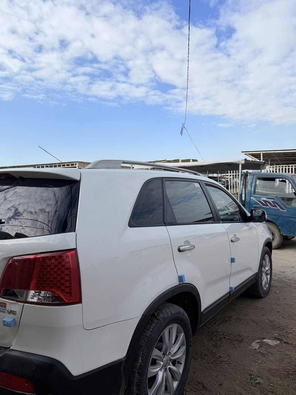 كيا سورنتو 2013 خليجي  6سلندر 7راكب 3قطع تبريد تخم تاير وحدادية جديد مكفول كير ومحرك وسيارة خالية من الصبغ  سونار مرفق مع الصور السعر 166 وبيها مجال السيارة موجودة بالديوانية 
للتواصل *********** اتصال /واتساب
