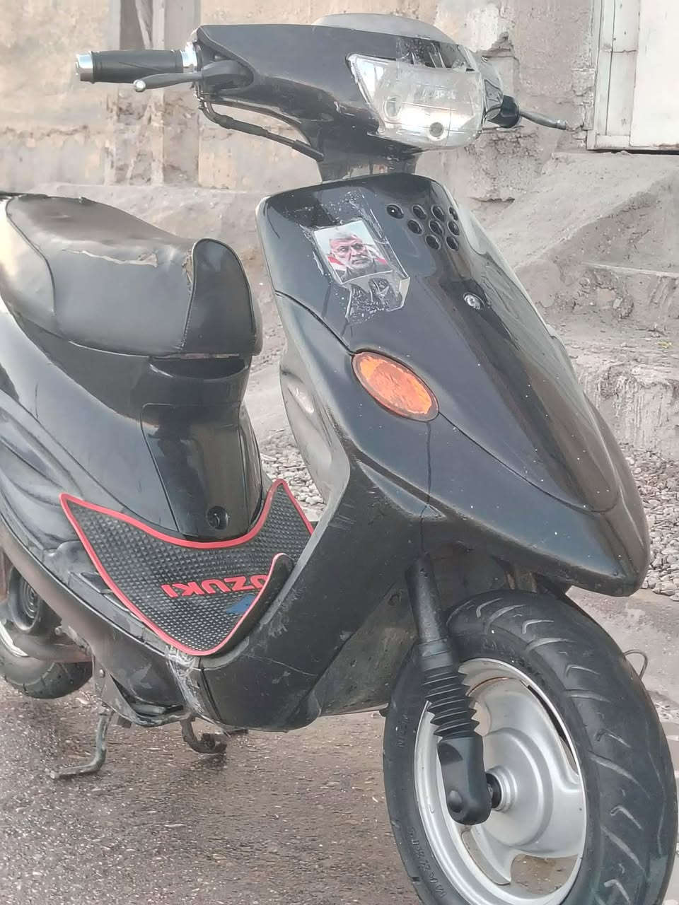 السلام عليكم 
دراجه بي جئ تسع زروف نضيفه كلشي بلادي وشغال كهربائيات شغاله 
دراجه جديده كلش 
سعر خاص 
وبل خدمه


**إذا كنت صاحب هذا الإعلان وتريد حذفه لأي سبب، رجاءا أرسل رسالة إلى الدعم الفني**