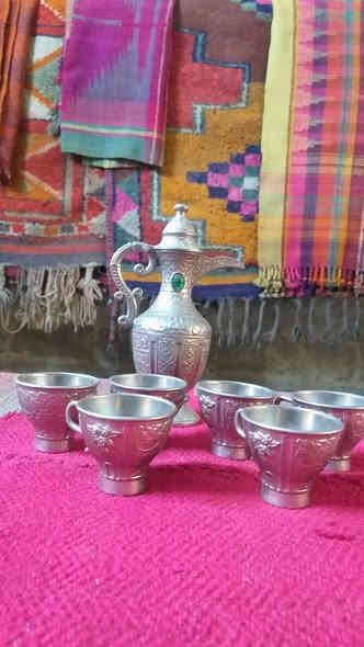 السلام عليكم انتيكات للبيع
  تواصل على خاص أو واتساب ***********‬‏
عندي خدمه توصيل كافة العراق
