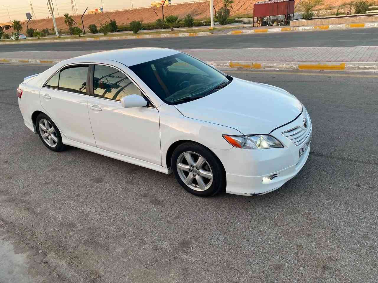 كامري للبيع فقط بدون مراوس بدون اقساط موديل 2008 وارد امريكي رقم بغداد احولك مباشر  فئة SEالسيارة جدآ نظيفه
1) محرك 2400جديد لاتنقيص ولاتبخير 
2) تبديل كير جديد مال كصه انطيك كفالة
3) تبديل منظومة تبريد كامل حتى لفريز الي يكون تحت الدشبول تبدل حاليآ ثلج
4)تبديل تخم تاير جديد 
5) تبديل مشط ستيرن مع أذان محرك
6) تبديل صالنصه كامله جديده 
7) تبديل أدرام شفت امامي جديد 
😎 صدر خلفي امامي بحالة ممتازة 
الغرفة الداخلية للسيارة بحالة ممتازة
تحكمات ستيرن حساسات خلفيه 
كشن سائق كهرباء 
السيارة مال جناي متعوب عليها 
ملاحظه حادث امريكا بداية جاملغ امامي وبداية البنيد ومصبوغات بدون داخل 
والجاملغ الثاني بي ربع صبغ بدون حادث
بختصار السيارة بيه صبغ قطعتين وربع
السعر ب 98 وبيه مجال جدآ جدآ بسيط
العنوان مدينة الفلوجة
للاستفسار اتصل 
***********
***********
