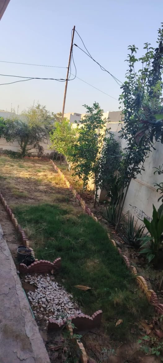 🛑🛑🛑 للبيع 🛑🛑🛑
بيع مستعجل بسعر اخو البلاش 
بس بـ 108 
بيت في حاوي الجوسق مساحة 400 متر
مساحة البناء 290 متر
طابق واحد
بي كارت بلديه 
داخل ضمن خطة التمليك 
ثلاث غرف نوم واستقبال وهول ومشتملات
للتواصل
***********
