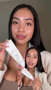 انوا كورية • تفتيح • واقي شمس SPF50