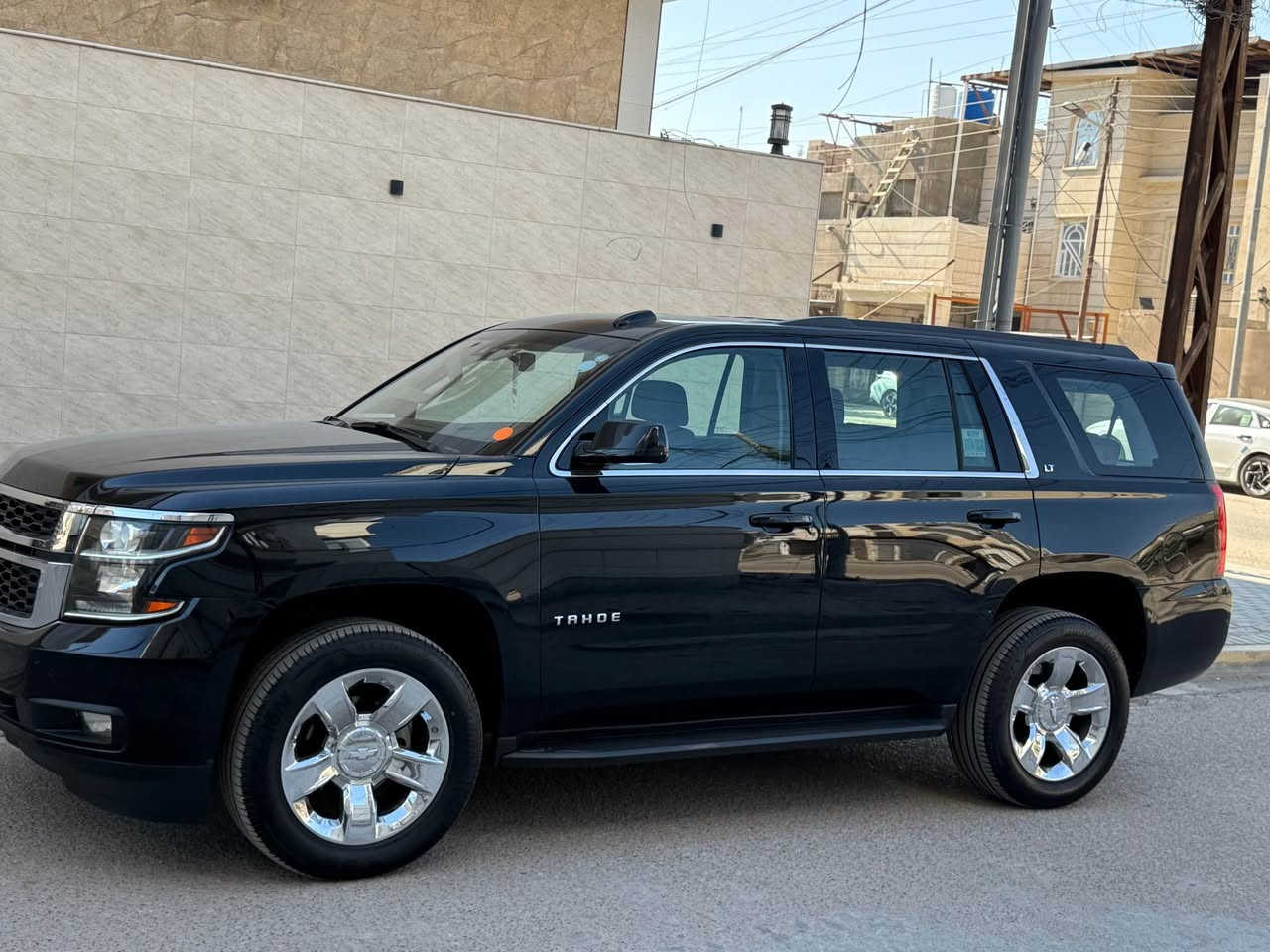 السلام عليكم 
تاهو موديل 2018 خليجيه وكاله المنصور 
مواصفات Lt جنطه كهرباء ثلاجه قاصه حساس خلفي امامي شاشه بالسقف فرس الرقم سليمانيه تريد تحويل تريد وكاله حاضر سياره جديده بمعنى الكلمه مكفوله مكان السياره البصره السعر380 ورقه 
رقم الهاتف 
*********** الهرم, الجيزة
