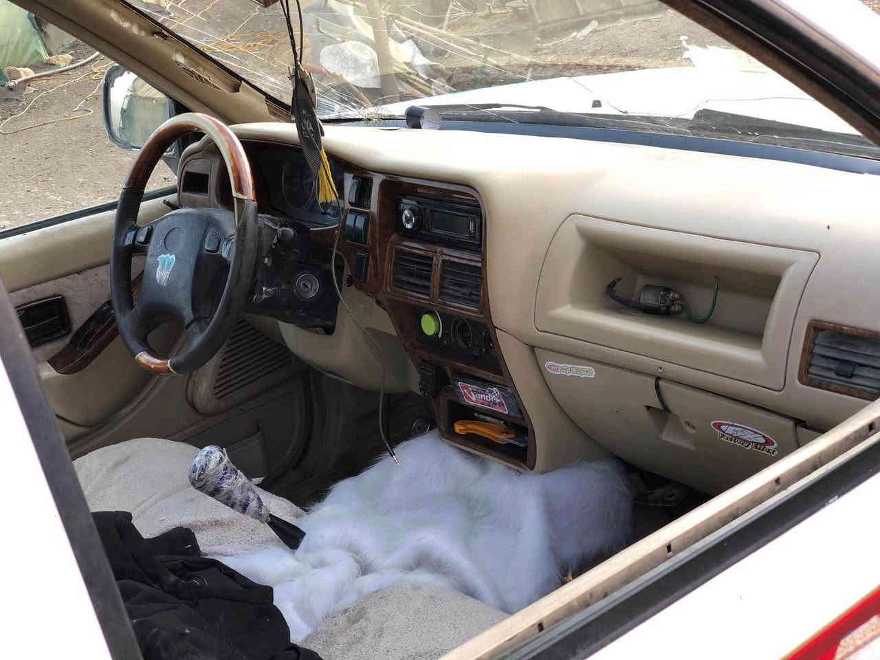 سڵاوی خوالەهەموهاوڕێیانی خۆشەویست ئەم سۆپەردێرە بۆڤرۆشتن 2006مەنەڤێست کێڕو مەکینەوئەکسل بەشەرتی ڤیتەرتەبریت گەرم ئیشەکات جوارجام کارەبا24 $گەڵاو  معامەلە. شوێن بازیان  *********** Singapore
