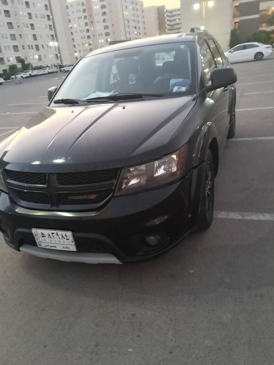 دوج حورني للبيع موديل 18 ماشية 75 الف سيارة جاهزة حادثها بس جاملغ امامي فقد البنيد مابي ضربة تحكمات استيرن اربع جهات بصمه دخول ذكية وبصمه تشغيل مكينه اربع سلندر سبع راكب قطعه وحدة تبريد مكاني بغداد سيارة على ايدي *********** رقم تليفوني
