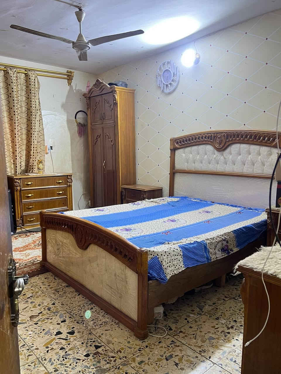 غرفه البيع تسكام خشب عراقي


**إذا كنت صاحب هذا الإعلان وتريد حذفه لأي سبب، رجاءا أرسل رسالة إلى الدعم الفني**