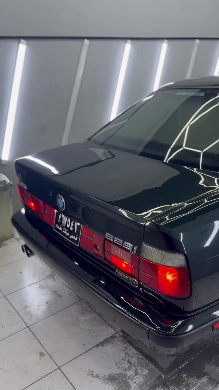 BMW 525i 1993 (full)
ماشەڵا لە ماڵی هەموولایک📦🇩🇪💚
bmw 525 1993 full
سەیارەکە زۆر زۆر پاک ماوەتەوە کامل بۆیاخە لەسەر ساغی ناووی لە دەرەوەی جوان تر کووشن و بەرگە درگاو داژبڵی درزی پێووە نییە سەیارەکە تازە پۆڵیش و قەڵەم کاری کراوە ئاڕمی هەوولێرە مواسەفاتی (تەبرید سارد&گەرم& ئۆتۆماتیک&سڵاید&سڵاید ئۆوتۆ&٤ جام کارەبا&جام ئۆوتۆ& پەردە& دووگمەی S& بەفر❄️ مەزبووتە& دەبڵ چەکمەجە& لایت ئەڵقەی زەرد&ئیشارەت سپی&جڵد&فۆڕیکا) تازە تاقم لایتی پێش و دوای بۆ گۆڕدراوە تاقمێ وویلی ئەلپینای ١٨ دوو سایزی لە ژێرە تازە دەبڵ و سەرە دەبڵی دواوەی بۆ گۆڕاوە پلاک و قایشی تازە بۆ گۆڕدراوە ڕۆنی هایدرۆلیک و سیوەیلی ئەکسلی تازە بۆ گۆڕدراوە سەیارەکە ینی دەس خۆمە سەیارەی مەعرەز نییە تێر مەسرەفە کێ ویستی لە خزمەتیام
0770 108 5741 wats app
تەفاسلی کاملم داوە مووشتەریت ئەتخەمە سەر چاووم مشتەریش نیت نە سەری من بیەشێنە نە خۆت لەگەڵ ڕێزم💚🇩🇪.
