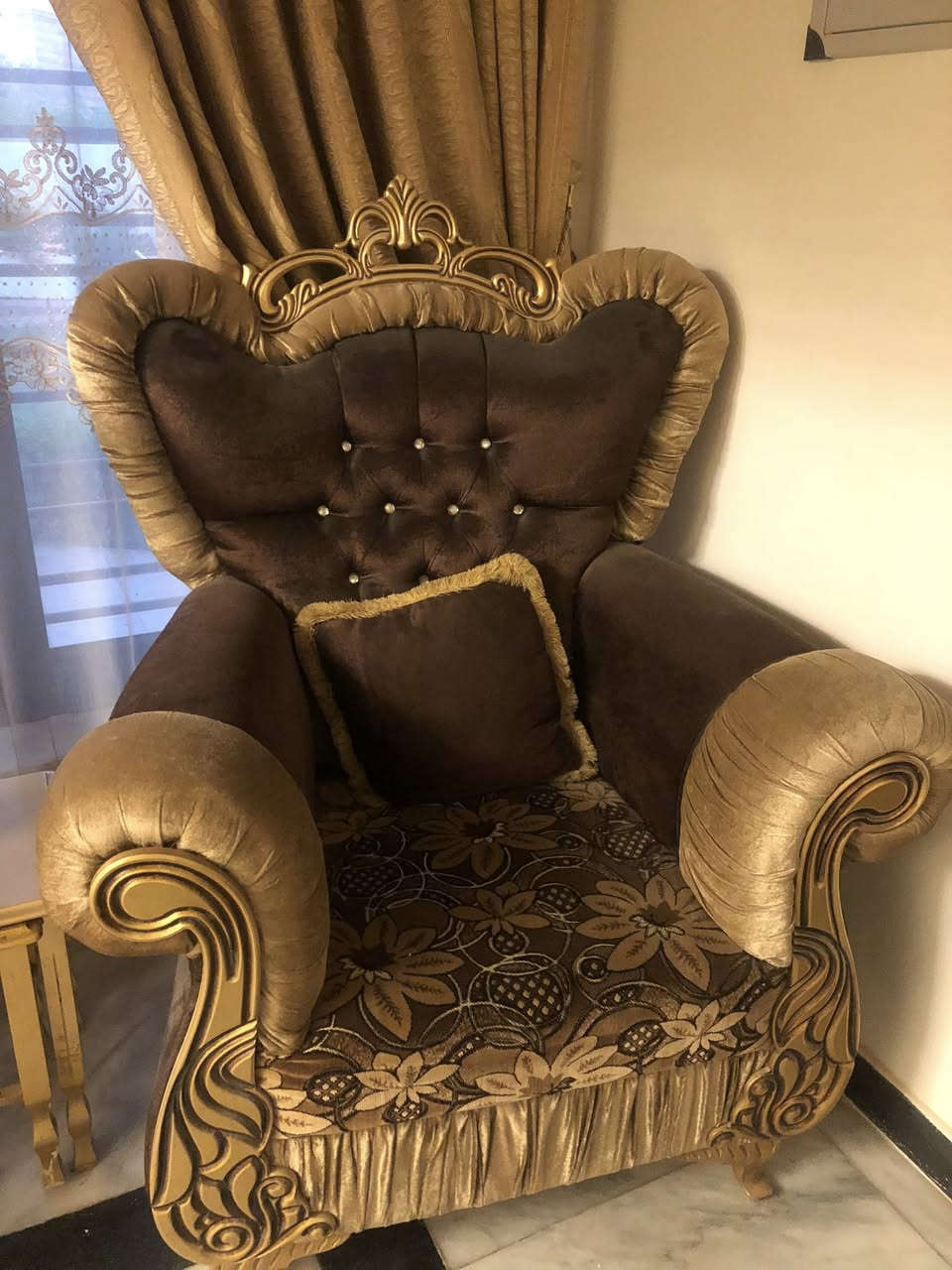 قنفات  ١٠ مقاعد نضيفه جداً للبيع


**إذا كنت صاحب هذا الإعلان وتريد حذفه لأي سبب، رجاءا أرسل رسالة إلى الدعم الفني**