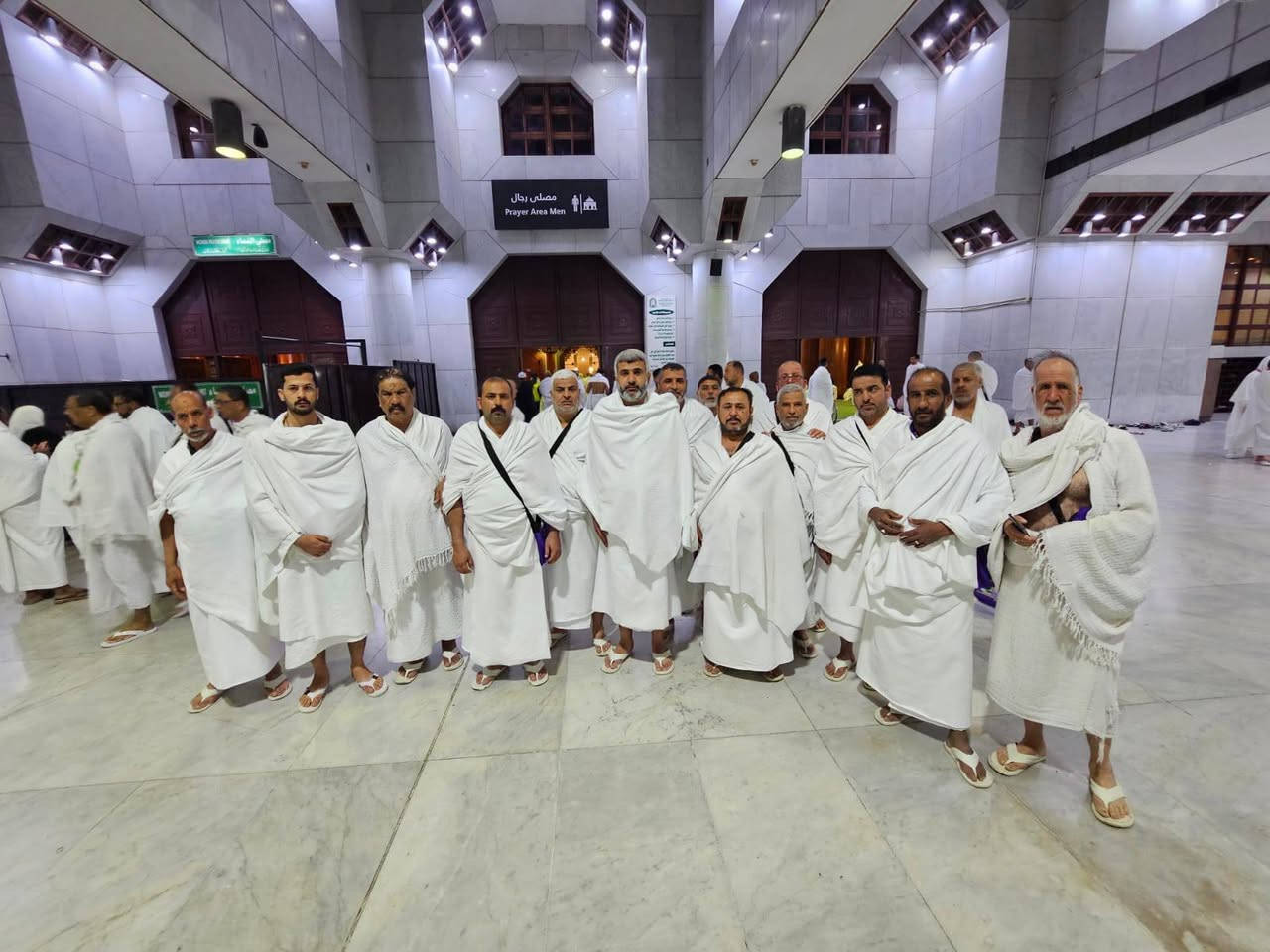 عمرة  شوال
عرض الاول طيران 890 الف
سكن مكه محبس جن 
 7 ايام
سكن المدينة مركزيه فندق  
3 ايام 
عرض الثاني بر 790 الف
.ثلاث وجبات طعام بوفيه مفتوحه 
مزارات مكه و مدينه 
مزارت مكه 
1_جبل عرفات
2_ مزدلفه
3_ منا
4_جمرات
5_مقبرة المعلاه
6_مسجد التنعيم ... مسجد عائشه
....................
مزارات المدينه المنوره
1_مسجد قبا
2_جبل احد
3_بيت الحزان
4_بئر غرس
5_أمة البقيع
6_مسجد الغمامه
7_مسجد الامام علي عليه سلام
8_ميقات أبيار علي او ذو الحليفه
. نقل بري من الشركة الى الشركة 
نقد 790 الف بر
نقد 890 طيران 
يتوفر نضام اقصاد عله ماستر كارت 
مقدمه 150 الف 
شهر 75 الف
السماوه_القشله_شارع المسبح_حملة السهلاني
 الارقام 
*********** صباح السهلاني 
*********** حملة السهلاني 
*********** احمد صباح كاظم
