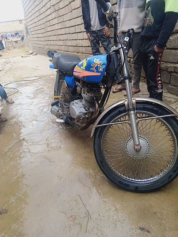 ماطور له بيع مكينه شرط بارت خمس تسعات السعر 350رقم ***********
