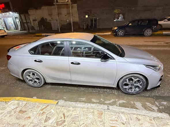 رادار تحديد مسار تبريد بيانو تحكم جهتين شاشه جبيره   كير AT  السعر 130 بيهه مجال بسيط عنوان كربلاء طويريج للاستفسار ***********
