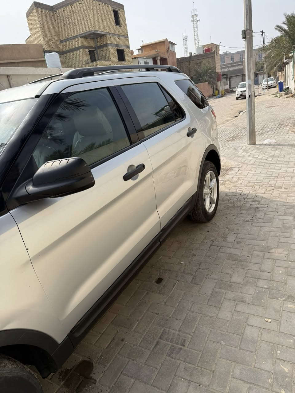 السلام عليكم
فورد اكسبلورر 2012 XLT

وارد كندي بيها بارد فقط اكثر من مكان 

 

شرط بدون دواخل بدون ارباك 

7 راكب

اللون فضي سلفر 

مكينة 6 سلندر 3500 

بطارية جديدة 

تدفئة وتبريد مركزي ثلاث قطع

تحكم تبريد خلفي

تحكم ستيرن

مثبت سرعة

مدخل AUX

إضاءة زينون

كشن قلاب

مقاعد مخمل 

رقم بصرة بأسمي 

مكان السيارة البصرة 

السعر 135

للتواصل: ***********
