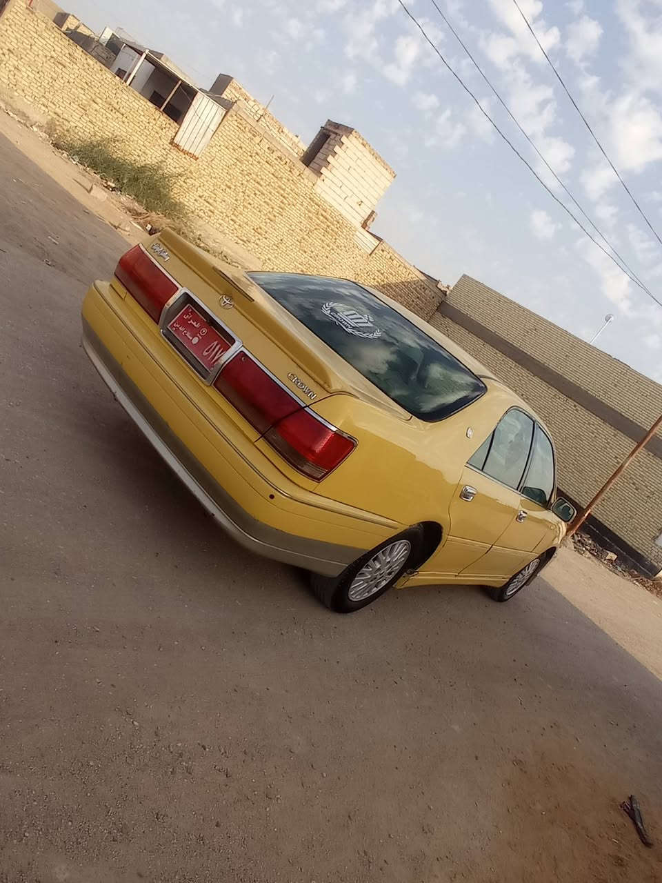 السلام عليكم ملكه للبيع اصولي 
كير ومحرك قبل شهر شادهن +دكمتين +محرك D4الجبير +دبل شاشه 
سياره خطه بغداد نجف 
معامله واصل بيه لنص بس تدفع رسومه يعني جاهزه 
55وبيه مجال حك. الجيه  بيه قماره فقط  
مكاني نجف شارع المطار القديم 
واتساب ***********
