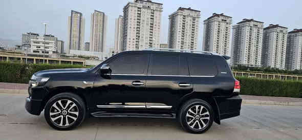 TOYOTA launches 🚀 
Model 2011😍
6V
GXR قه بات مواسفات
سه ياريكى زۆر جوان خاوێن توند تۆڵ کامل پێش پشتی کراوەتە 2021💐
بڕانەوە وەرگەڕان بەشەرت 
گێر ومەکینە بە شەرت 
سوبخ  یەک پارچە بۆیاخ😍گێر مکینە   تەقە رەق بەشەرت یەک دنیار مسرفی تێدانیە سەیارەکە دووبەیە💐
بەشەرتی ماڵی مەدەنی 

نرخ 220$  
ژماره موبايل***********
شوين کۆیە رانية
