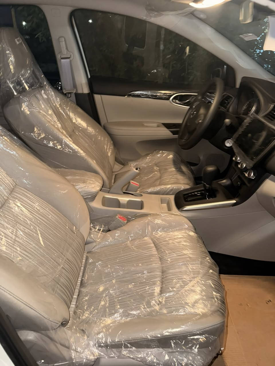 ‏سلام عليكم نيسان سنتره 2025 زيرو صفر فول مواصفات فتحة داخل بيج
‏رقم أربيل باسم شركة

‏بيع مستعجل 135 قفل بدون عملة

￼***********
