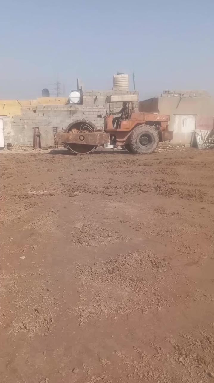 للبيع مكينة ما تمد عليها ايدك 
السعر ب١٦٥
رجاء اخوي الماعاجبة السعر لا يدخل خاص ولا يتصل 
***********
