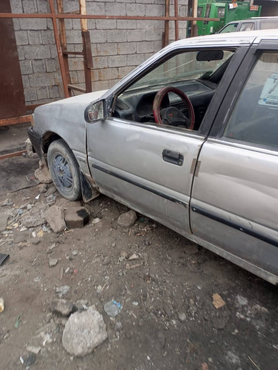 السلام عليكم 
تفصيخ هوندي اكسله ... شتحتاج للبيع 
مكاني بغداد جسر ديالى الجديد بالحي الصناعي 
***********
***********
