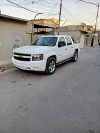 تاهو للبيع دوات دوات مديل 2009حلوه جديد رقم لهاتف 07740432228