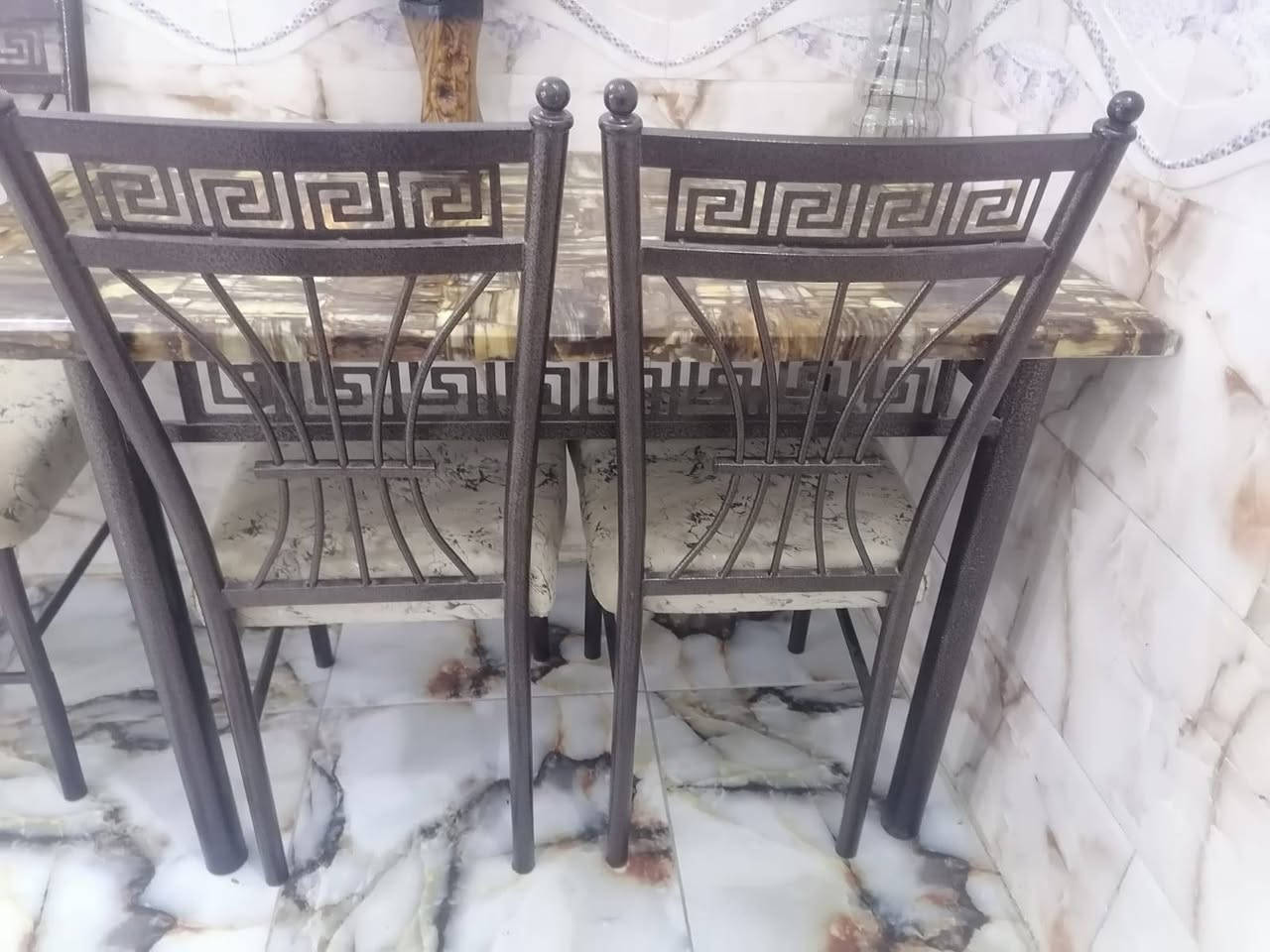 السلام عليكم ميز طعام مع اربعه كراسي مكان الطي فرع قاسم الوكيل سعره ٨٥ الف نظيف جدا


**إذا كنت صاحب هذا الإعلان وتريد حذفه لأي سبب، رجاءا أرسل رسالة إلى الدعم الفني**
