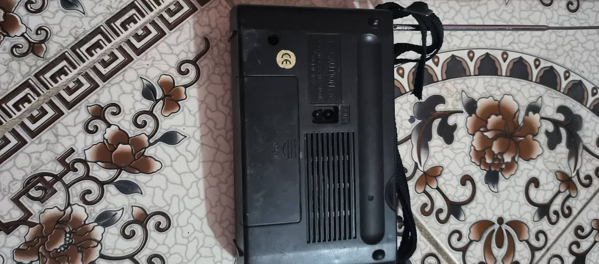 السلام عليكم راديون مسجل ياباني sony بي اربع إلى 5 موجات للبيع ب 35الف مكاني بغداد المعامل


**إذا كنت صاحب هذا الإعلان وتريد حذفه لأي سبب، رجاءا أرسل رسالة إلى الدعم الفني**