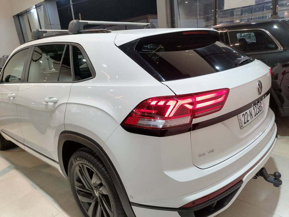 فولگس واگن ئه تله س كرووس مؤديل 22 V6 Se فوول مواصفات أمريكي 41 هه زار مايل رؤشتوه ته نها دوو بست بؤ ياغي هه يه له جانتاي دواوه هيج ئيرباگه كى نه ته قيوه به شه رت هيج مه سره فى تيدا نى يه بؤ به يوه ندى *********** واتساب أربيل, العراق
