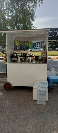 بسطية شاي للبيع مستخدمه شهر بعدهي جديدة كامله غراضهة للتواصل على هذا ا...