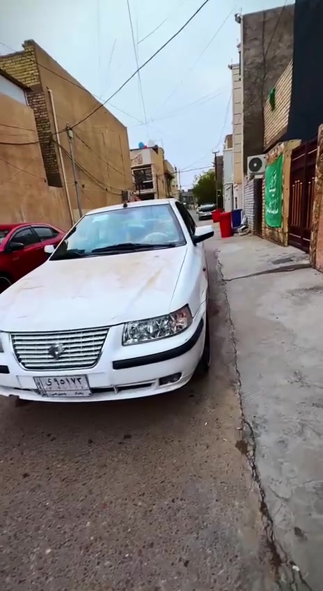 السلام عليكم من رخصة مدير الكروب
سمند مديل 13 
بيهة بس جاملغ الخلفي صفحت السايق 
السيارة كاملة ربع متصرف عليهة 
من تبريد ومكينة كفالة ممفتوحة 
 بغداد الشعلة الخطيب
*********** 
فدوة المو شراي ليتعبني اكون ممنون
