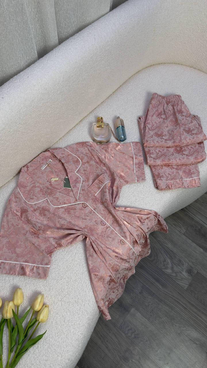 بيجامه ستن محفر درجه اولى

القياسات :- M—L—XL—2XL

سعر الدرزن 140.000 الف 

اقل طلب درزن ٣ الوان


**إذا كنت صاحب هذا الإعلان وتريد حذفه لأي سبب، رجاءا أرسل رسالة إلى الدعم الفني**