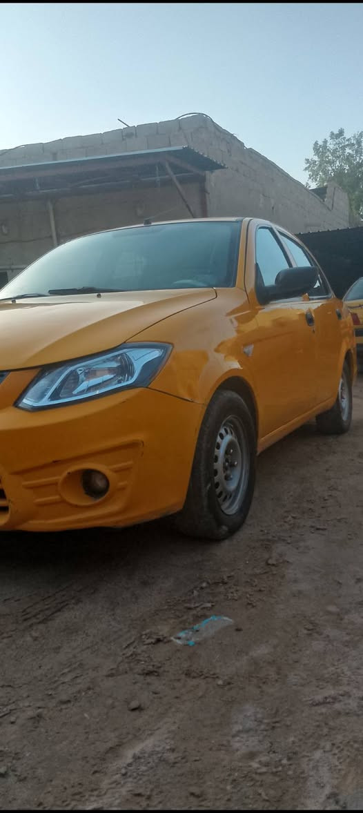 السلام عليكم ساينا موديل 2018 سياره كفاله عامه لاضربه ولا صبغ ولا تبديل مكينه كير  حداديه تخم تاير تدفئه تبريد ترايك لااربيل سياره ماناقصها برغي السعر 40 عليها هيئه 350 ينزلن من السعر غرامات مصغره بأسم شركة ابن البلد يعني شوكت مايعجبك تحول براحتك مكاني بصره شارع كوت ثويني مقابل صناعية حمدان وهذا رقمي ***********
