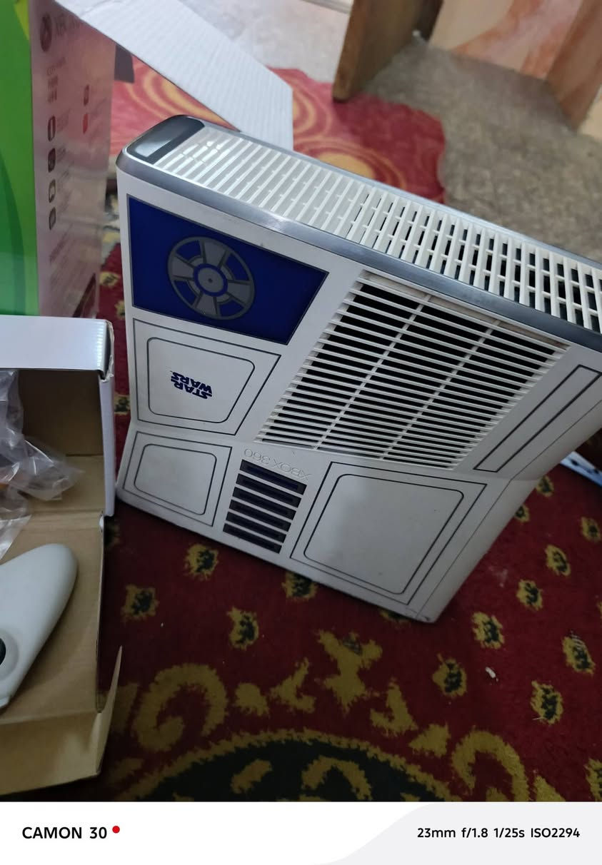 بلي اكس بوكس للبيع ٣٦٠الهارد ٥٠٠ بي هواي لعاب ما طاب تصليح أبد بعده جديد سعر٧٥مكاني البصره حيانيه ***********
