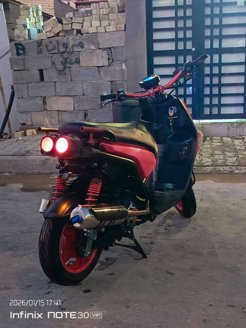 سكنس جبلي مديل 2013
للبيع  سعر خاص

مكينه 58
صالنصه بوري عدل مع البلاديه 
السعر خاص 
راسلني وات ساب 
***********
مكاني الشعب
