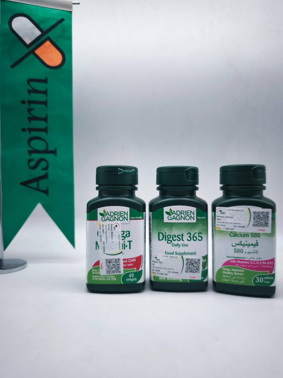 تعلن صيدلية صبا عبد الرضا محمد عن توفر تشكيلة واسعة من الأدوية والمستلزمات الطبية الموثوقة:
​✅ جميع الأدوية مفحوصة طبياً ومرفقة بـ (ستيكر) وزارة الصحة وكتاب الفحص الرسمي.
✅ متوفر كافة أنواع حقن البراد (الأنسولين) من مختلف الشركات العالمية.
✅ نوفر لكم حقن الأوزمبك (Ozempic) الأصلية وبسعر المكتب.
​📍 العنوان: بغداد - الغدير - ميسلون - محلة 704، زقاق 53.
📞 للاستفسار والتواصل: ***********
